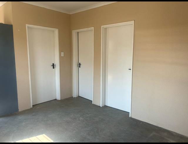 2 BEDROOM HOUSE FOR SALE IN EVATON WEST